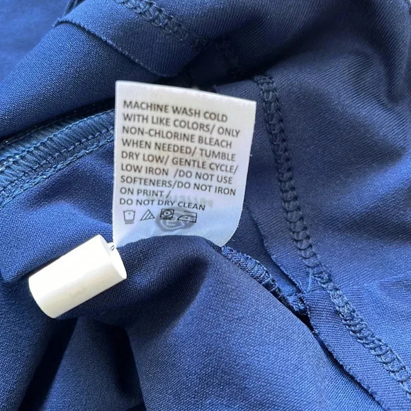 Golf  top - Picture 8 of 8